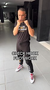 Check hook deconstruction 🥊 Download "boxingfam" app for more boxing drills #papaiosif #boxing #family #boxingtraining #boxingforall | Papaiosif Boxing Family