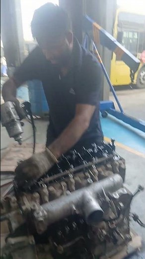 how to remove engine tappet Rocker assembly #isuzumechanic #automobile