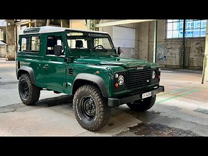Defender Td5 in the City - An Icon Goes Urban