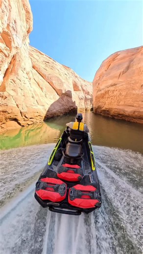Canyon run of the year 🏆, Face Canyon had it all! Speed, scenery, and that heart-pounding thrill. Easily my favorite of 2025 Lake Powell trip 🏜️🤩 . @seadoo . 🎥Shot on @insta360 X5🎥 . #lakepowell #slotcanyon #utah #seadoo #seadoolife #viral #aquadan | _aquadan_