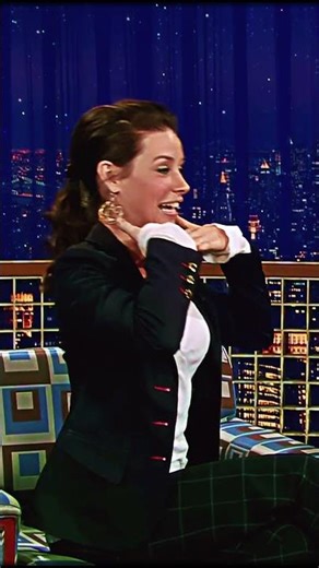 Evangeline Lilly SHOCKS Conan with This Demo! 😂