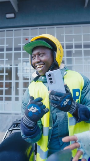 338K views · 1.8K reactions | Ever felt GIANT sound explode from a phone before?…  REDMI15 just dropped with a banger 200% volume boost — no soundbars, no extras, no limits. Check it out https://www.mi.com/ke/product/redmi-15/ #REDMI15 | Xiaomi Kenya | Facebook