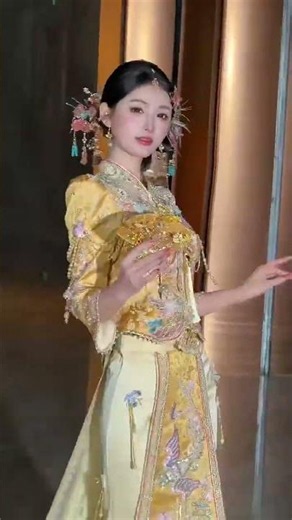 ✨ Elegant Chinese Dragon & Phoenix Gown | Traditional Beauty 💛 #love #Shorts
