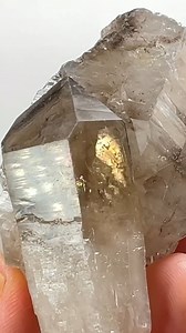 55K views · 1.2K reactions |  RAINBOW REFRACTIONS!!!!! Whaaaaaat!!!!!!!! ⚒⚒ | The Crystal Collector | Facebook