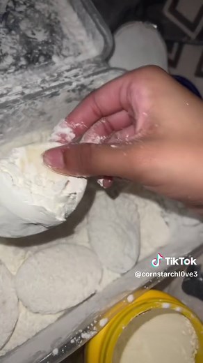 Exploring the Fascination with Cornstarch Eating ASMR