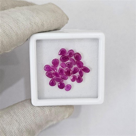 25 Pcs (2.5-6 MM , 7.55 Carat ) Pink Ruby Cut Stone , Mix Shape Natural Johnson Faceted Ruby . - Etsy