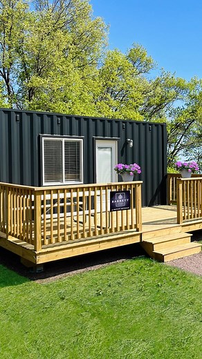 Would you stay in this adorable tiny house in Lyndon Station, WI?😍 Book your summer stay today with the link in our bio! #petiteretreats #tinyhouse #yukontrails #tinyhousetravel #tinyhouses #tinyhousewisconsin #wisconsintravel 📍Yukon Trails Tiny House Container Village | Lyndon Station, WI | Petite Retreats