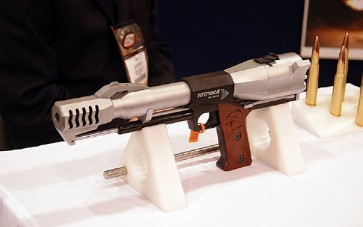 【转载】发射真正.50 BMG的手枪——Thunder .50“雷电”