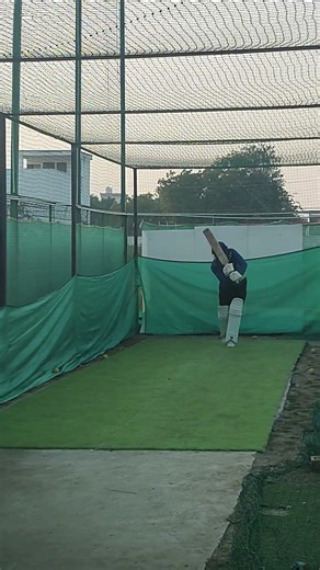 BATTING on Bowling Machine! #cricket #cricketdrills #practice #crickettraining #cricketpractice