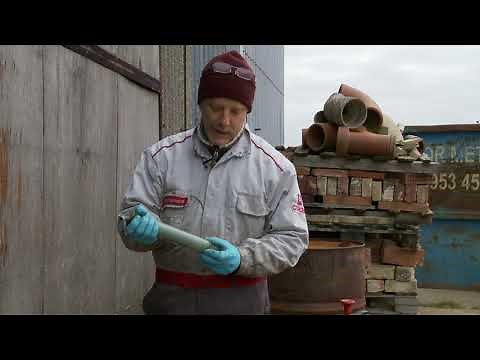 Cleaning the hydraulic fluid filter