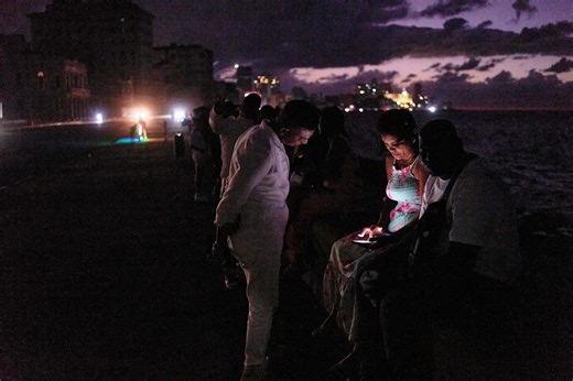 Cuba begins to restore electricity after nationwide power grid collapse