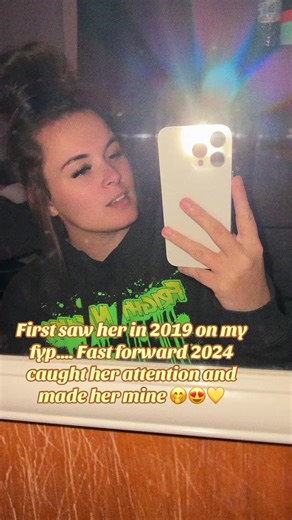 She was one of my first tik tok crushes🤭🥰 #wlw #lesbiansoftiktok #foryou #girlswholikegirls #fyp