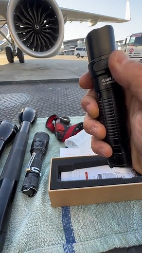 Stig Aviation | Flashlights 🔦 This is one of the most important tools Mechanic can have. I have used very many different flashlights in my career, and... | Instagram