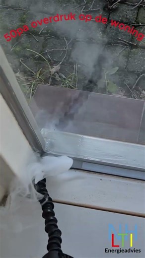 Hier waait je warmte naar buiten – gewoon langs je kozijn #homeimprovement #koud #energiebesparen