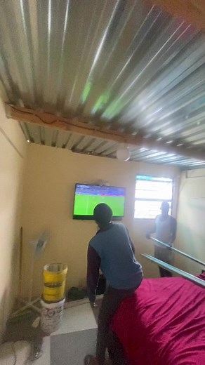 DIY Drywall and Wall Art Transformation | SAMA28