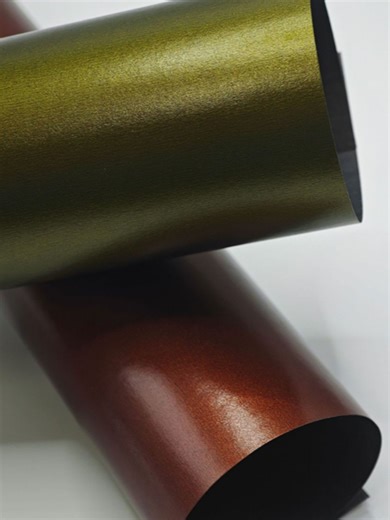 FSC Specialty Paper & 110gsm - 350gsm Leatherette paper Glossy Grace Gorgeous Leather makes paper leatherette By using strong, soft dip dyeing paper for the base paper,gets emulating shiny, pearl and UV leatherette effect by special technology and embossing process. The paper is soft, strong strength, good tension, high anti-folding, anti-scratch, easy to glue and fit,to be given the royalty and real feeling of genuine leather. Matching classical texture, perfectly express the artistic inspirati