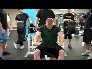 19 year old benches 500lbs raw