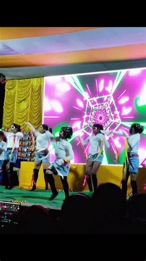 Cute Girls Group Dance Performance#dancevideo #dance #viral #saraswati #mogra