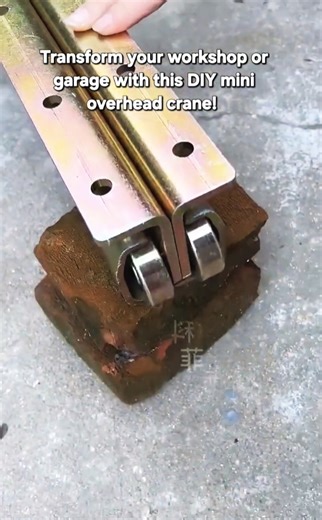 DIY Smooth Mini Overhead Crane Build: Space-Saving Workshop Solution