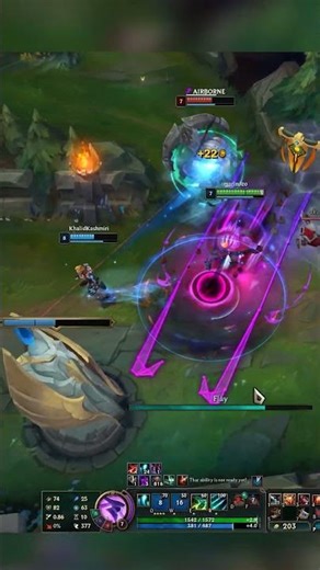 The Hook is Connected Successfully | Weird Hitbox & Great Fight! #leagueoflegends #thresh #shorts