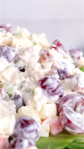 Learn how to make the famous Fancy Nancy Chicken Salad from Chicken Salad Chick right in your own kitchen! https://copykat.com/chicken-salad-chick-fancy-nancy-chicken-salad/ | CopyKat Recipes