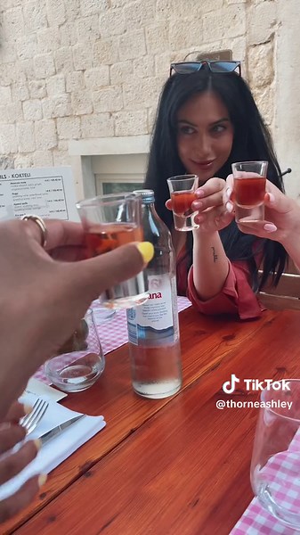 Must-visit restaurant in Hvar! Order the ravioli and thank me later 🫶🏽 📍Hvar, Croatia #croatia #hvar #hvarrestaurants #blackpepper #blackpepperhvar #restaurantshvar #wheretoeathvar #hvarfood #travel #food #foodie #bestfoodhvar #foodreview #croatiarestaurants #musttryrestaurant #croatia2023 #hvarisland #thingstodoinhvar #traveltiktok #foodtiktok #fyp