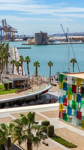  MÁLAGA, Escápate a la Costa del Sol  Escape to the Costa del Sol...