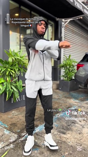 Nouvelle chanson tcham : Dansez sur le tikitaka !