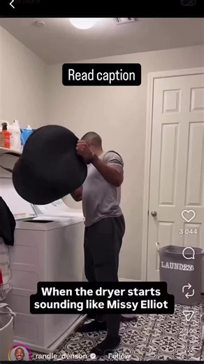 Stop that insane scrolling. And go listen to my new relaxing piano tune I released yesterday. Thank me later ❤️ #viral #fyp