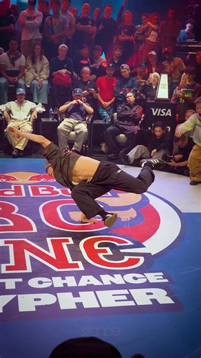 stanceelements on Instagram: "Haruto with the dynamic beat kills! 🎶 🇯🇵 the 20 yr old from Kyoto, Japan was the star tonight at the Last Chance Cypher of Red Bull BC One. He qualifies for the finals on Sunday! 📍 @redbullbcone 💿 @djmarski"