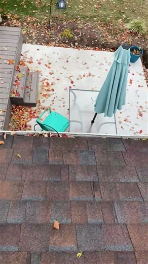 Gutter Cleaning Montage✨ #guttercleaning #pressurewashing