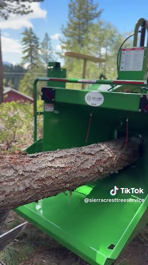 Experience the Bandit 15 XP Chipper in Action