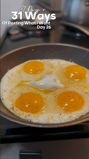 The Easiest Way to Cook Sunny-Side-Up Eggs #shorts