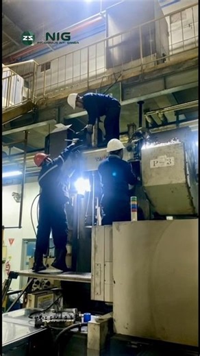 Additional oil lubrication installation on YADON & YOSHIZUKA machine at PT RESONAC MATERIALS IND.