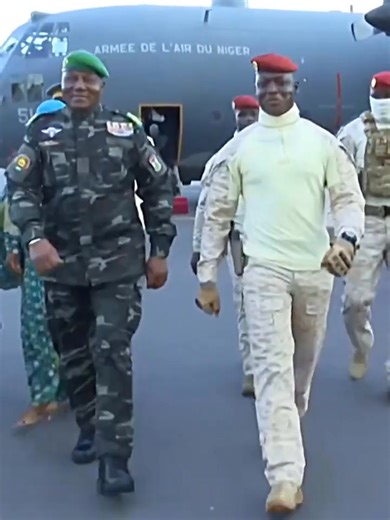 #AES revolution 🔥🔥🔥💪💪💪 Africa Unite and create a #powerfulafrica | Powerful Africa