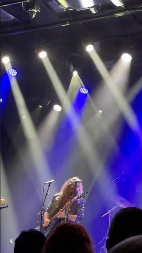 When the vocalist decides to Shred!