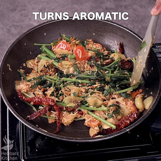 Tomato Onion Chutney: bit.ly/2vdZ15W Masala Dosa: bit.ly/41hxcb7 Onion Tomato Chutney Recipe | Tomato Onion Chutney Recipe with step-by-step photo and video recipe. Chutney recipes can be prepared with almost any vegetables which we use daily. Hence, you can find variants of tomato chutney, onion chutney, ginger chutney and even capsicum chutney. But this recipe combines 2 vegetables, i.e. onion and tomato, which brings out a tangy, sharp, pungent taste of chutney. #hebbarskitchen | Hebbar's Kit