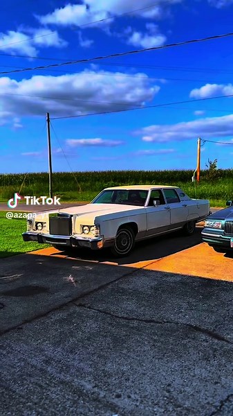 Exploring the Classic Lincoln Continental Models