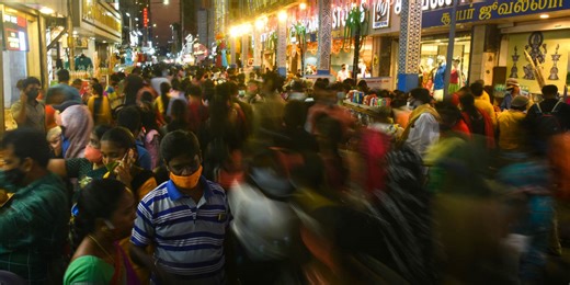 Covid-19’s Economic Fallout Seen Lingering