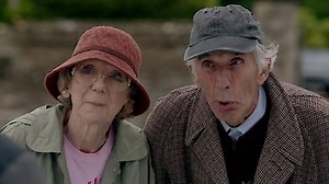 Watch Agatha Raisin Season 1 Episode 5 - The Potted Gardener