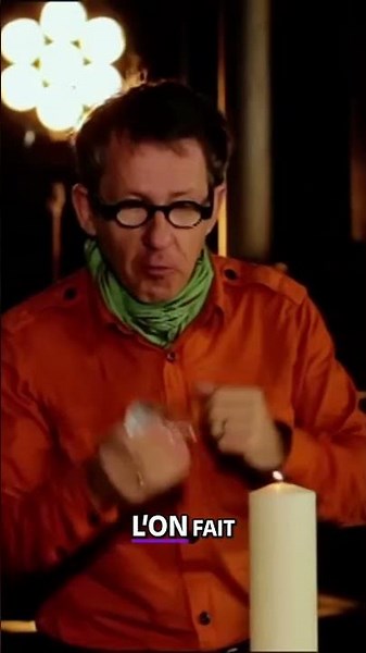 How to extinguish a flame quickly? #science #jamy #experiment