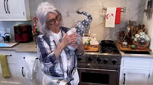 28K views · 1.1K reactions | On the 8th day of Christmas cookies, Suzanne gave to me her favorite childhood Cookie Stamp Shortbread recipe: https://www.pauladeen.com/recipe/cookie-stamp-shortbread/ | Paula Deen | Facebook