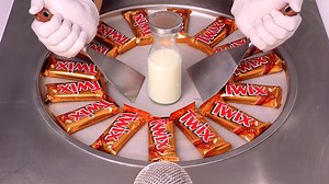 633K views · 8.7K reactions | Sweet Dreams Are Made Of This  #icecreamrolls | Ice Cream Rolls | Facebook