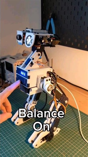 Balance training | Raspberry Pi & Arduino open source #robotics 🤖