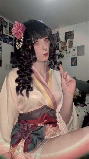 #MAKOTO ; omg makoto debuuuttt and raiden wig restyled she looks so cuuuteeee #raidenshoguncosplay #genshin #genshinimpact #cosplay