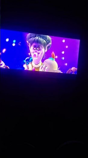 Opening To Trolls 2017 DVD