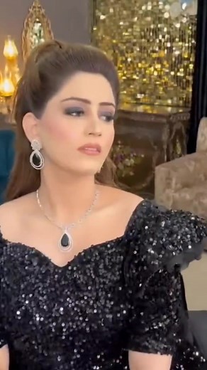 Pakistani Vlogs: Shooting a Famous Mango 🎬