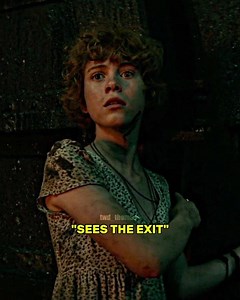 Pennywise Tries to Scare Beverly 😅 | IT: Chapter One | #shorts