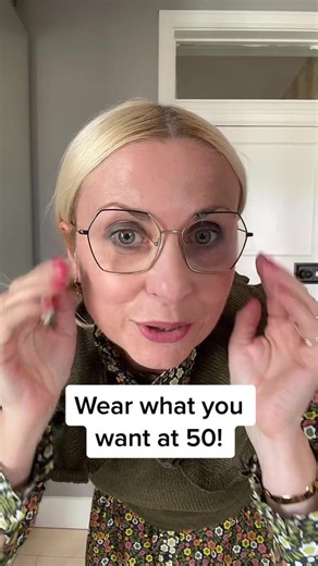 Autumn Fashion for Women Over 50 - Styling Tips and Outfit Ideas