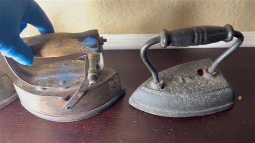 Antique Asbestos Sad Iron, Laundromat Decor, Laundry Room, Cast Iron, Country Farmhouse Style, Primitive, Doorstop, Bookends, Paper Weight - Etsy Australia